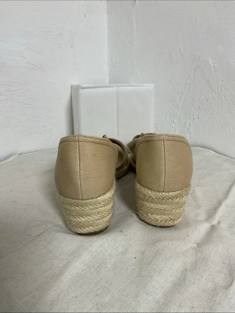 LifeStride Kascade Taupe Espadrille Wedge Sandals Size 7.5M